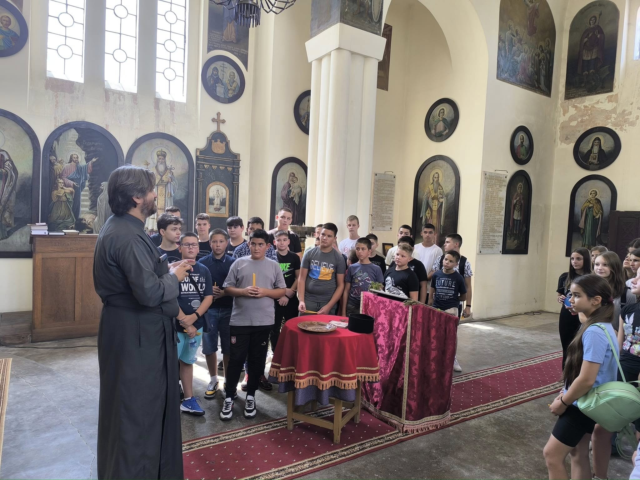 Ученици наше школе одали пошту јунацима битке на Делиграду